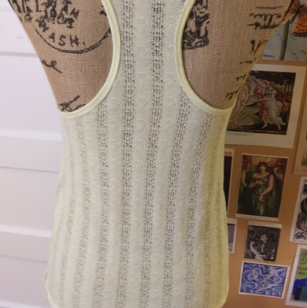 Tank top - Picture 6 of 7